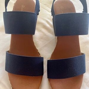 Tommy Bahamas navy wedge sandals